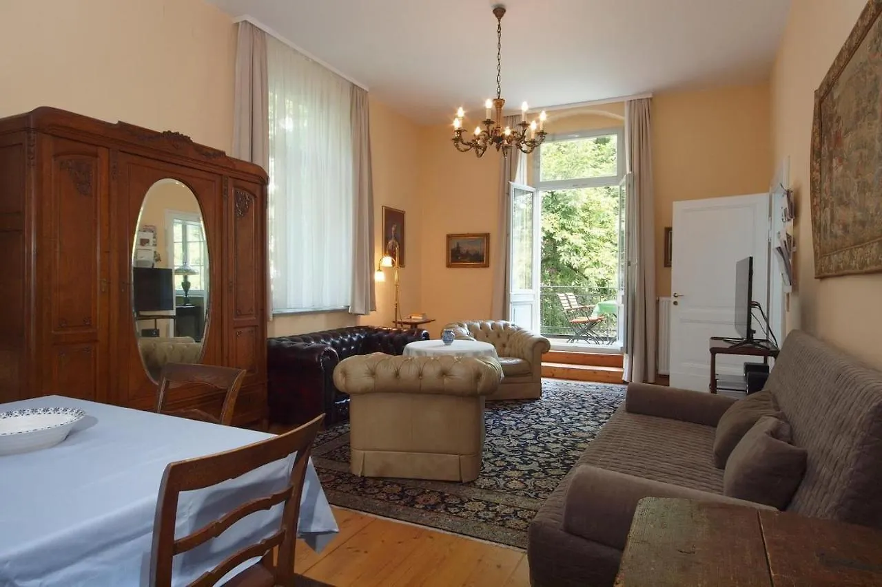 Apartment Ferienwohnungen Villa Haniel Paul Dresden