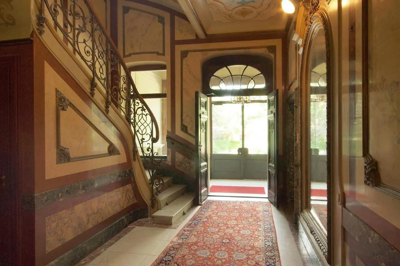 Ferienwohnungen Villa Haniel Paul Dresden 0*,